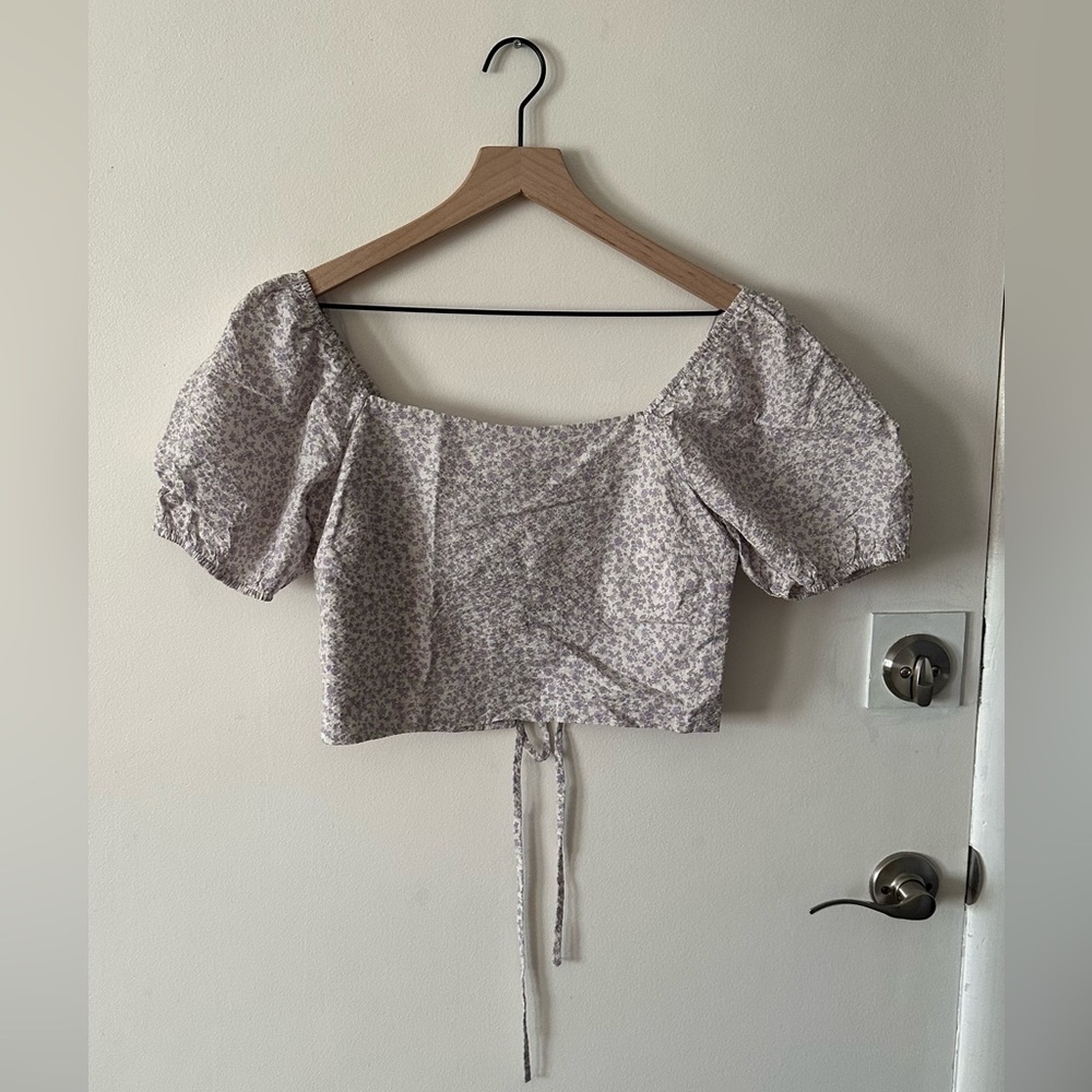 Sophie Rue Lavender Floral Puff Sleeve Crop Top